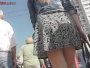Thong Looks Attractive In The Upskirt Free Video