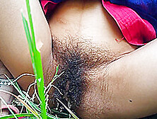 Village Outdoor Sex In Khet Natural Big Boobs Show In Hindi