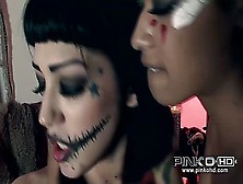 Skin Diamond – Pinko Hd Fetish Girl Girl Beauty Flesh Diamond Eating Twat