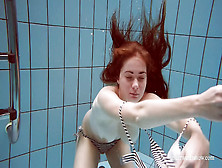 Watch The Sexiest Girls Swim Naked In The Pool