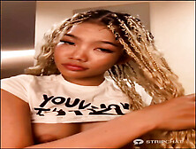 Emma Thai Takes Care Her Hairs Live On Stripchat