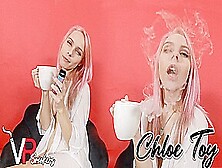 Chloe Toy - Vaping - Vrsmokers