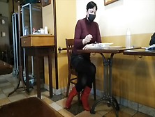 Crossed Legs Cums In A Cafe