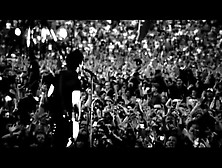 Green Day - Holiday Live