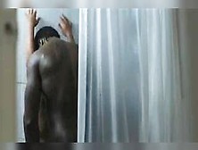 50 Cent Dicks Down Bad Bitch In Shower
