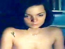 Amateur Webcam Model Playing With Her Cute Pussy