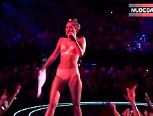 Miley Cyrus In Lingerie On Stage – Mtv Video Music Awards