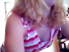 Amateur Webcams Show Of My Cute Blonde Girlfriend Showing Her Ass