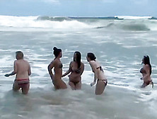 Orgy Teens Curvy Lesbian In The Beach