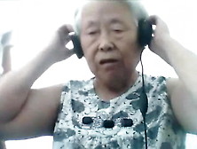 Chat With Chinese Older Couple