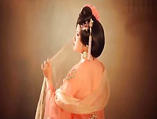 Ancient Chinese Women's Costumes (Tang Dynasty,  Song Dynasty,  Ming Dynasty