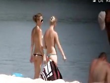Sexy Nude Babe Outdoor On Public Beach Caught On Voyeur Cam
