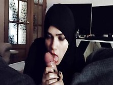 Muslim Chick Blows And Stroking