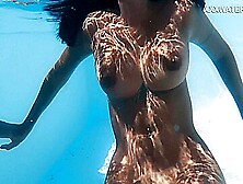 Venezuelan Juicy Teen Showing Big Tits Underwater