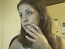 Teen Honey Dancing On Webcam