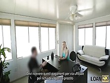 Loan4K.  Luomo Afferra La Macchina Fotografica E Organizza Casting Porno In