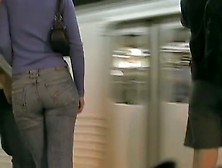 Tight Jeans Making Hot Ass Look Hotter On Street Candid