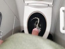 Pissing At 30, 000Ft! Pee On Plane.