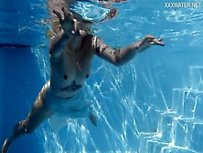 Round Ass Porn With Innocent Baby Girl From Underwater Show