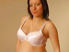 Pregnant Teen Does Lapdance And Strip