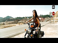 Katrina Kaif – Hot Kissing Scenes 1080P