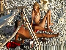 Skinny Girl Fuck And Oral Sex At Beach