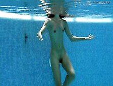 Irina Russaka Shows Sexy Body Underwater