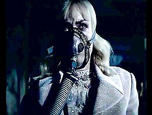 Freaky Breathing Mask Woman
