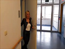 Leder Jacken Blondine Bekommt Es In Alle Löcher