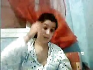 Young Arab Masturbates On Her Webcam
