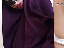 720P – Arabische Hausfrau In Burka Blã¤St Dicken Schwanz