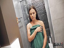 Dark-Haired Babe Opens Ass To Get Anal Orgasm In Bathroom