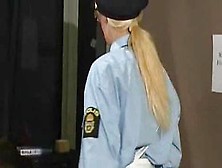 Barbie Boller In Polise Uniform (Gr-2)