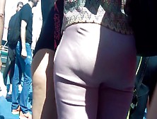 Touched Big Ass Mature Milfs In Tight Pants