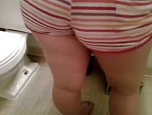 Bubble A-Hole Gf Enjoys Showing Off Her Big Round Butt On Camera