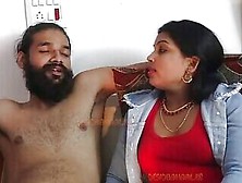 Indian Dude Fucks His Chubby Indian Girlfriend