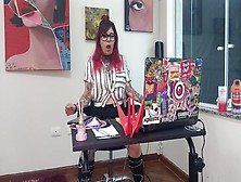 Secretary Himeros Productions,  Lizzy Hartz,  Evaluates Qween Goddess For Sofa Test