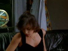Annabella Sciorra In The Night We Never Met (1993)