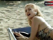 Eva Grimaldi Bikini Scene – Rimini,  Rimini - Un Anno Dopo