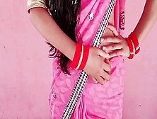 Desi Bhabhi Looks Amazing Wearing Saree,  Looks Like Licking Sister-In-Law's Cunt