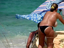 Warm Round Asses Nudist Milfss Spied By Spywebcam Cam At Beach