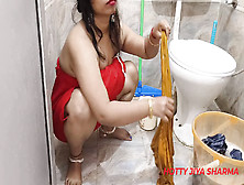 Desi Pari Bhabhi Seduces Washing Clothes For Sex With Clear Hindi Audio