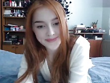 Juliayoung18: Beautiful Redhead Cums With Her Fingers And A Vibrator