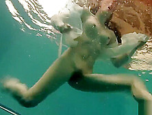 Submerged Underwater Petra Makes You Wanna Cum