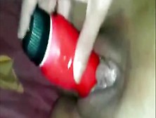 Esposa Árabe Masturbándose El Coño Afeitado Cachondo Con Un Vibrador