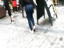 Ebony Bubble Butt Walking While Cheeks Jiggle