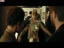 Barbora Bobulova In La Regola D'oro (2020)