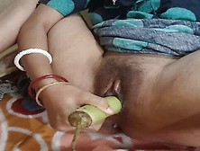 Indian Desi Bhabhi Fingering