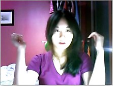 Hot Asian Chick Masturbates On The Webcam