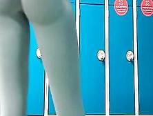 Ideal Booty Fitness Model In Leggings Goes For Risky Public Climax At The Gym - Dle